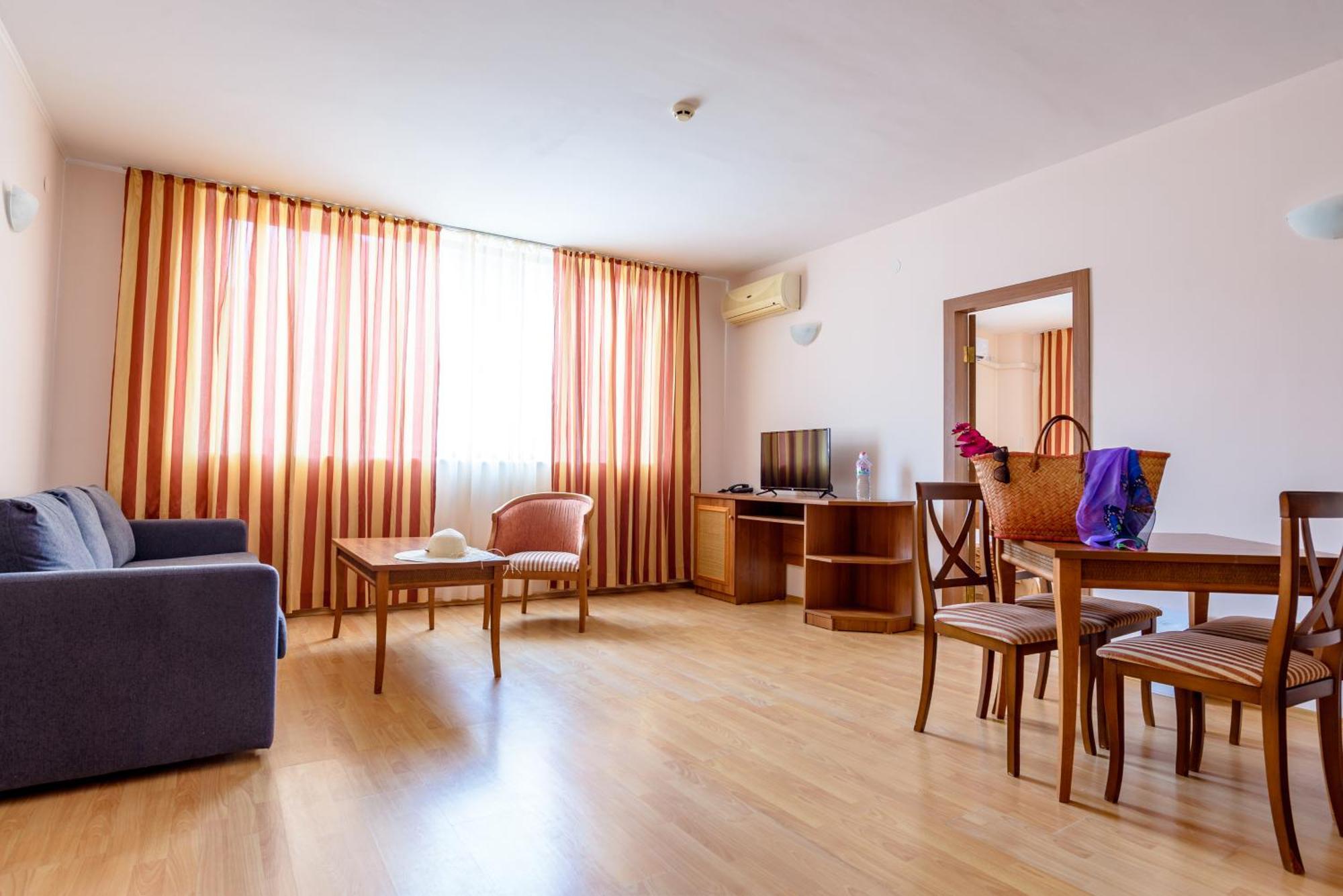 Tiva Del Mar Beach Hotel Sveti Vlas Exterior photo